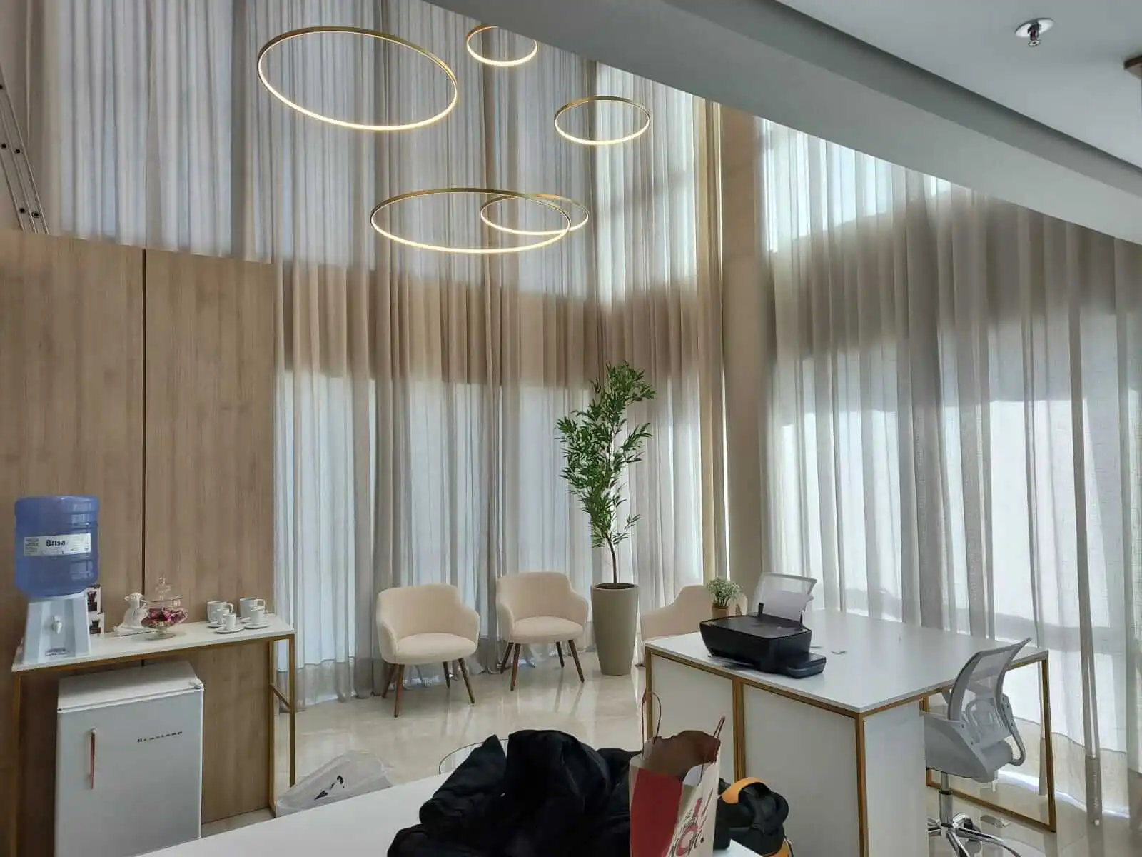 RF_Cortinas_e_Persianas_Sob_Medida_RS_01.webp